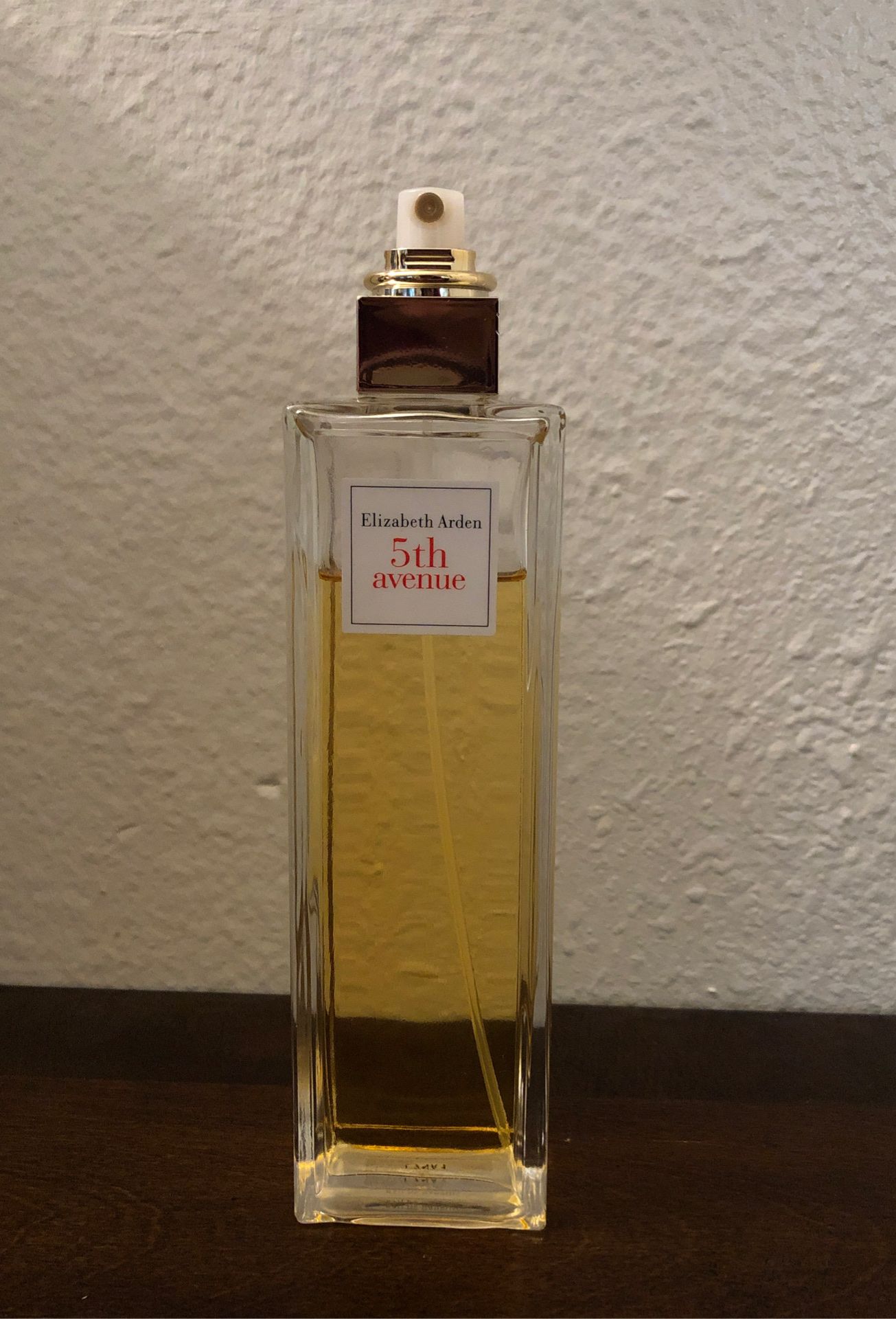 5th Avenue perfume.