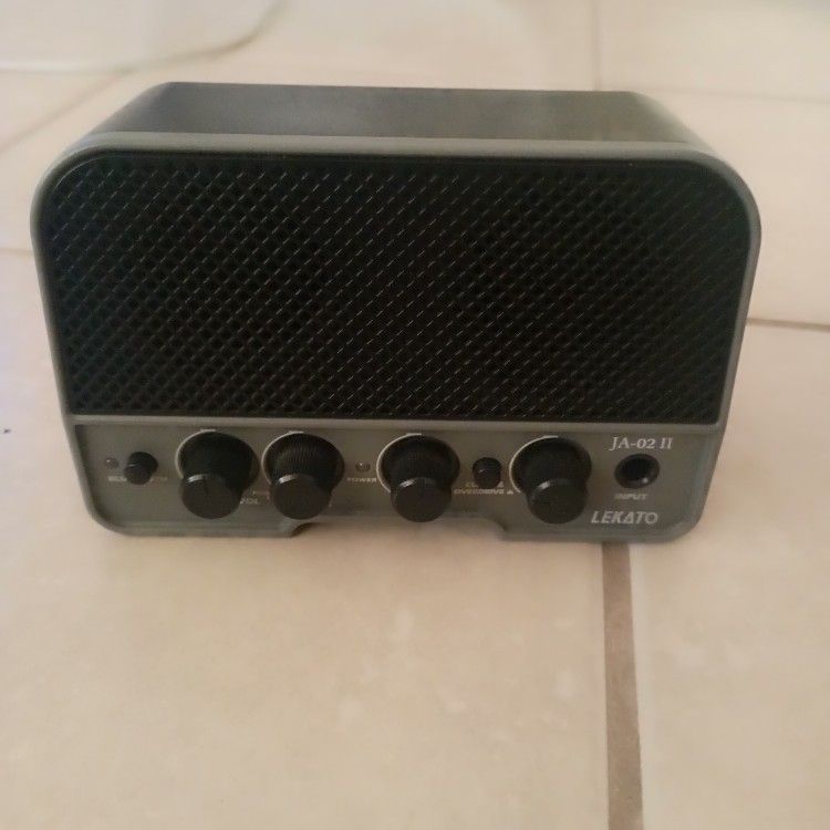 Guitar Amplifier