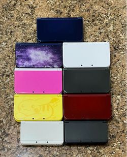 New Nintendo 3DS XL With Games and Charger