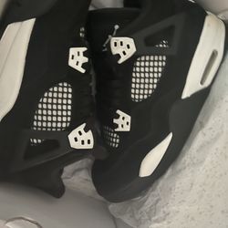 jordan 4 retro white thunder