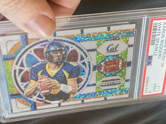 Aaron Rodgers 2019 Panini Prizm Draft Picks White Sparkle /15 PSA 9 POP 1 card