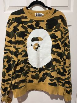 Camo Bape crewneck sweater. Size XL