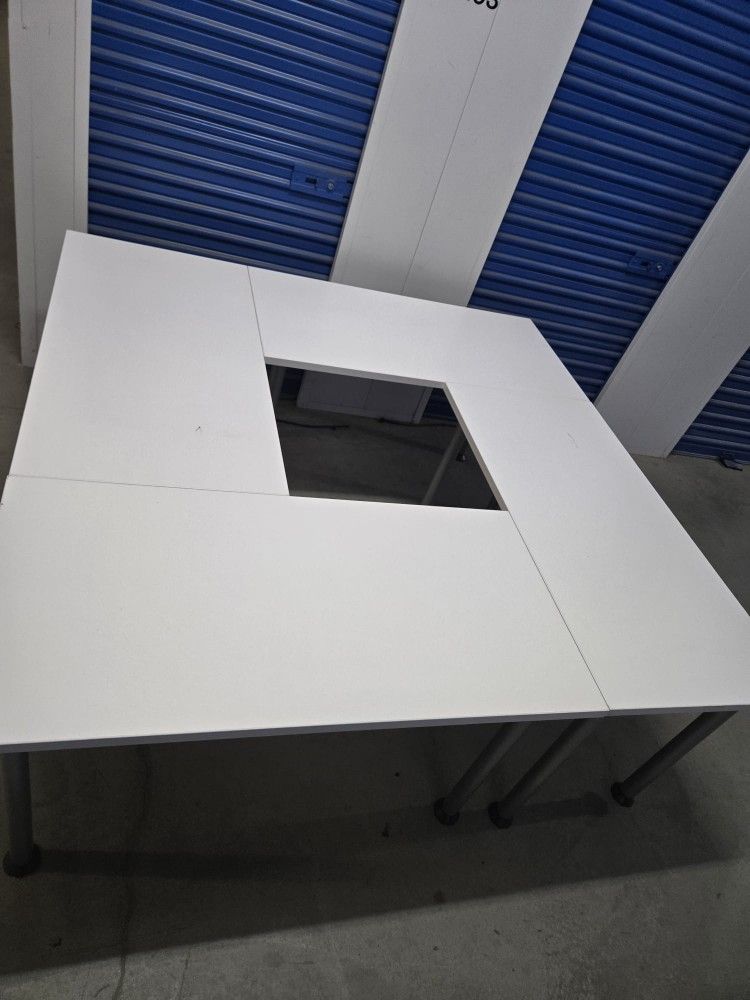 4ft By 2ft Knoll Top 10 Available $120 Each