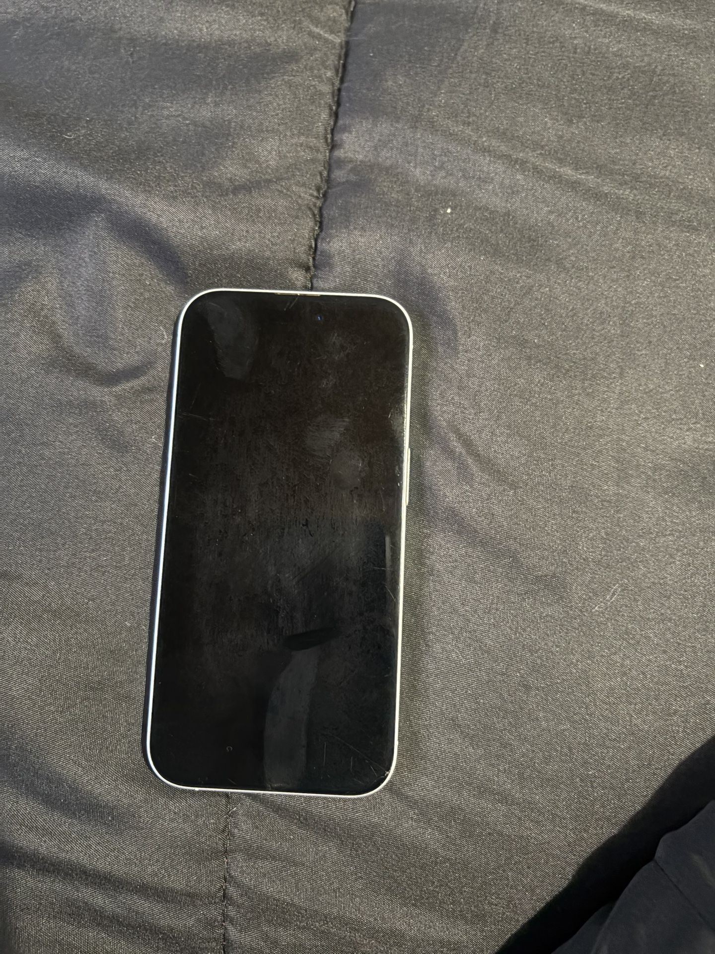 iPhone 16