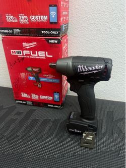 Milwaukee 1/2 Impact Wrench ONE KEY BLK Tool Only