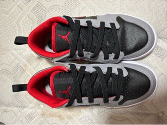 Boys Nike