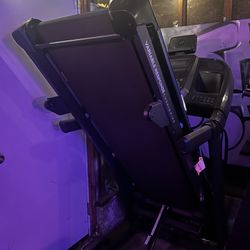 Horizon Treadmill