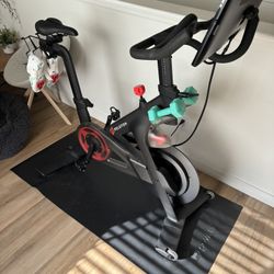Peloton Bike 