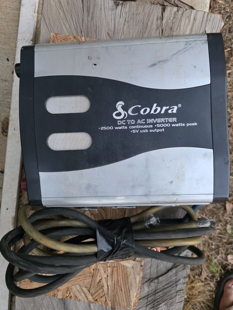 Car Power Inverter For Sale.