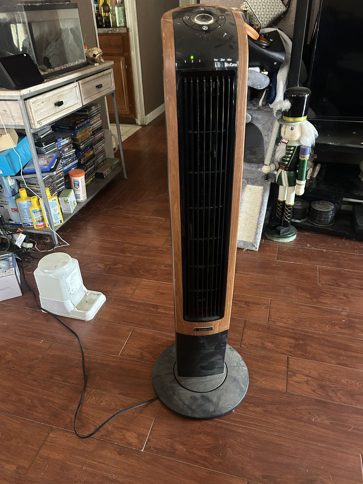 Big tower fan