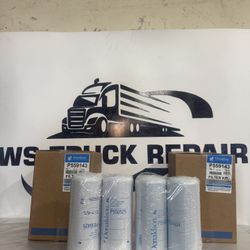 Brand new Donaldson P559143 Oil Filter Kit for Volvo D13 engines.