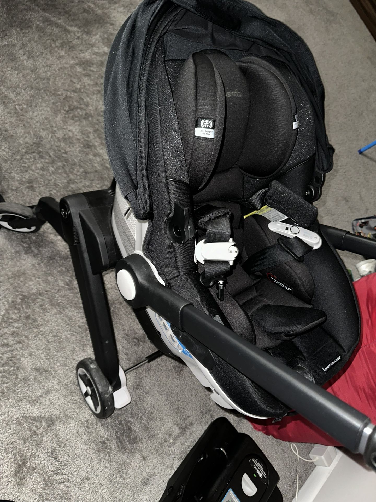 Evenflo Shyft Dualride Infant Carseat Stroller Combo