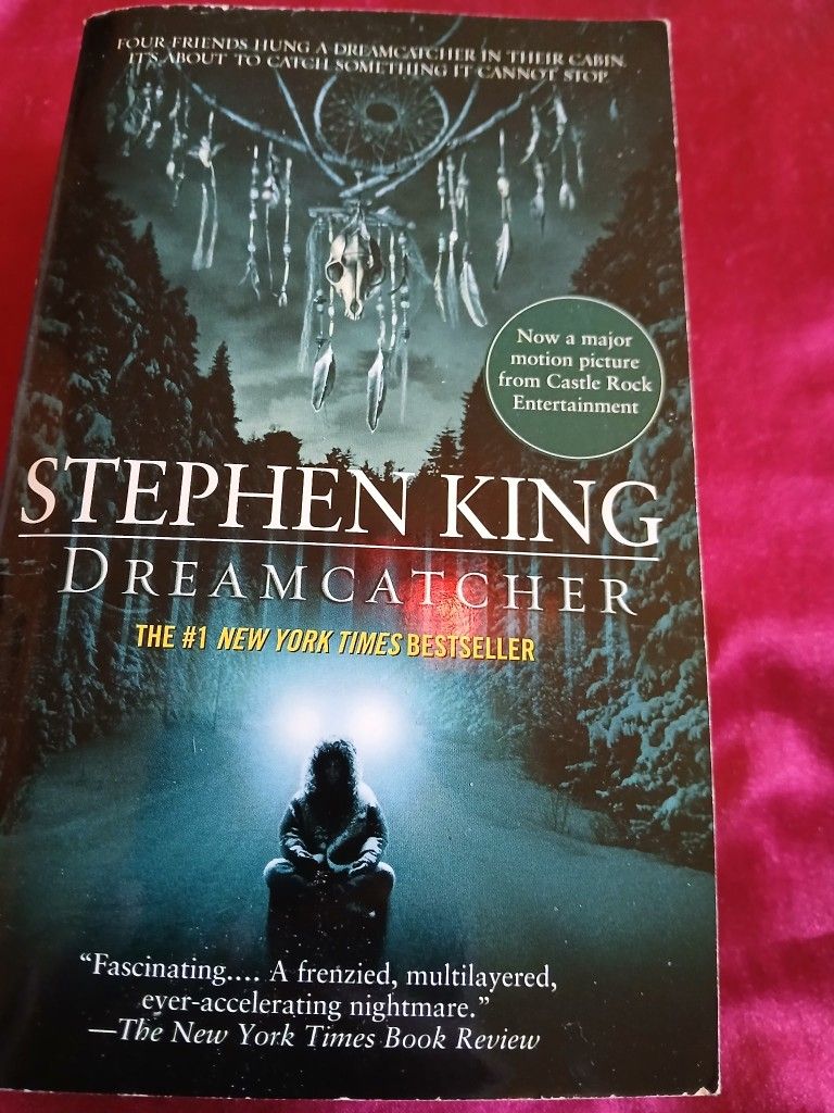 Stephen King Paperback Book Dream Catcher