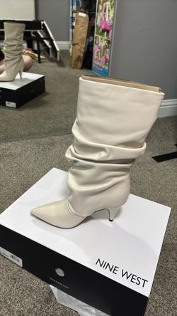 Beige leather boots