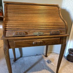 Solid Wood Roll-Top Writing Desk – Vintage Style 