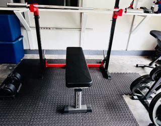 Finer Form Foldable Flat Weight Bench – Excellent Condition