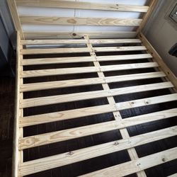 Wood Bed Frame 