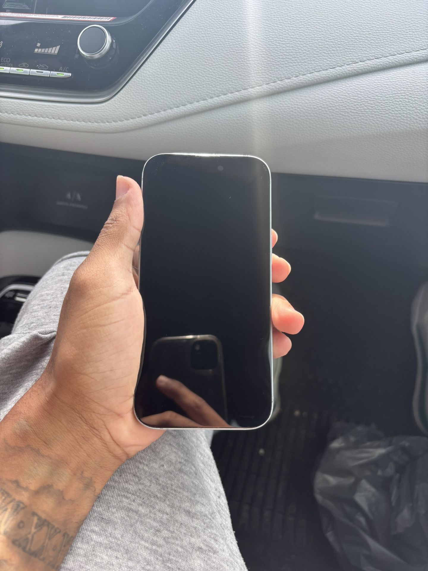 iPhone 15 Light Blue 