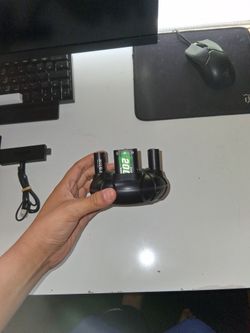 Battery Charger Made Specially For Xbox Comes With Four Batteries