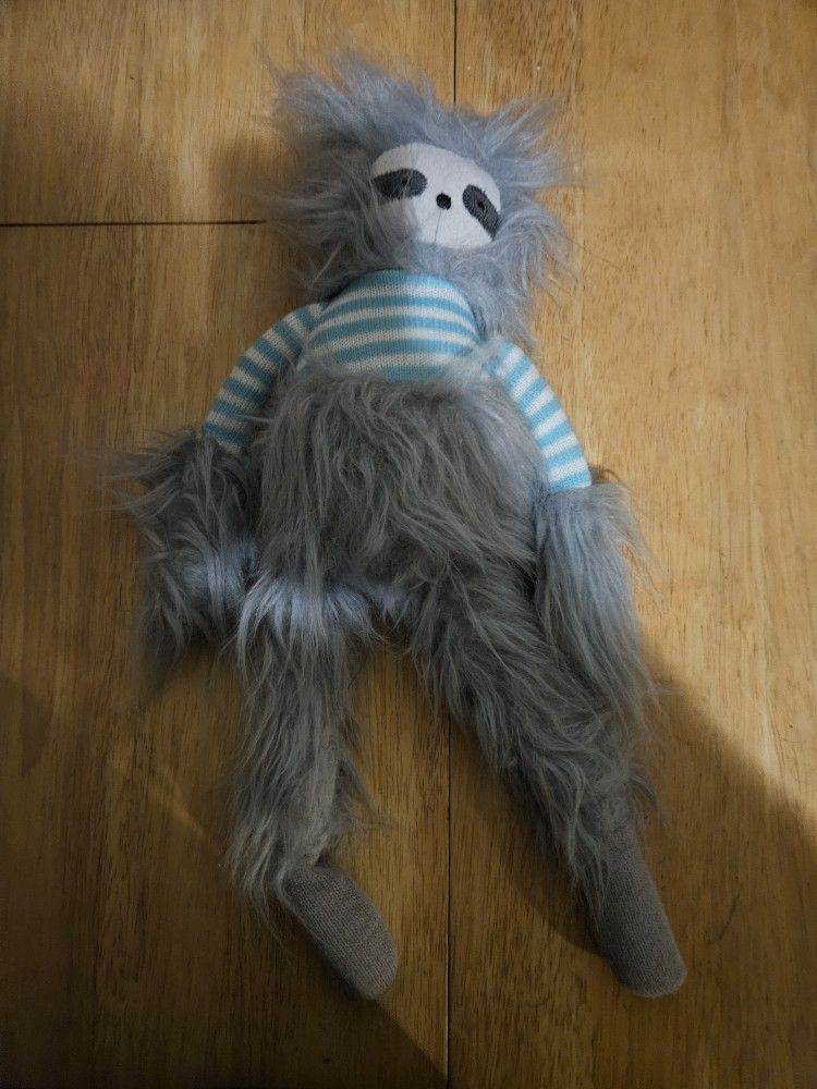 2018 Manhattan Toy Company Twiggies Sloth Stuffed 16” Plush Animal