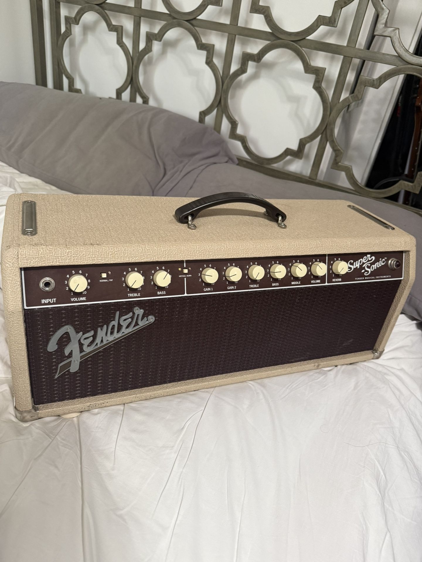 Fender Super Sonic 22 Head