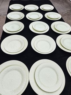 120 dinnerware set