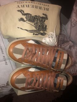 Burberry shoes