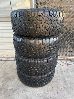 Set of 4 33/12.50/15 Bfgoodrich