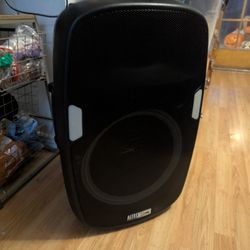 The Altec Lansing SoundRover Portable Bluetooth 