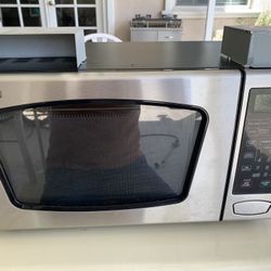 High Pointe Rv Microwave