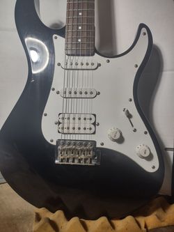 Yamaha Pacifica Strat Guitar Pro fret-level setup Spa perfect now 175!