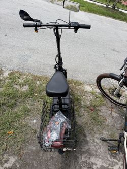 Electric Scooter Hisent