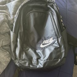 nike giannis freak backpack