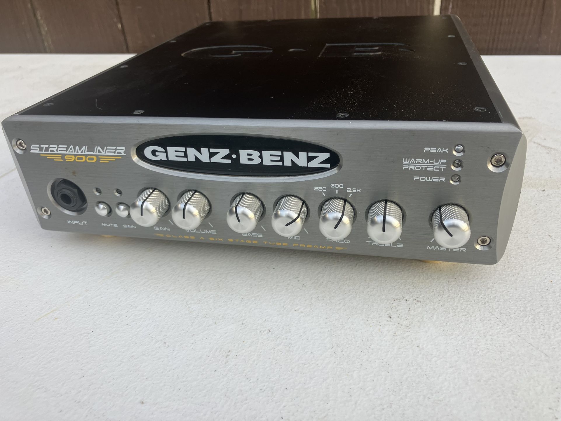 Genz Benz Streamliner 900. 