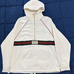 GUCCI SWEATSHIRT