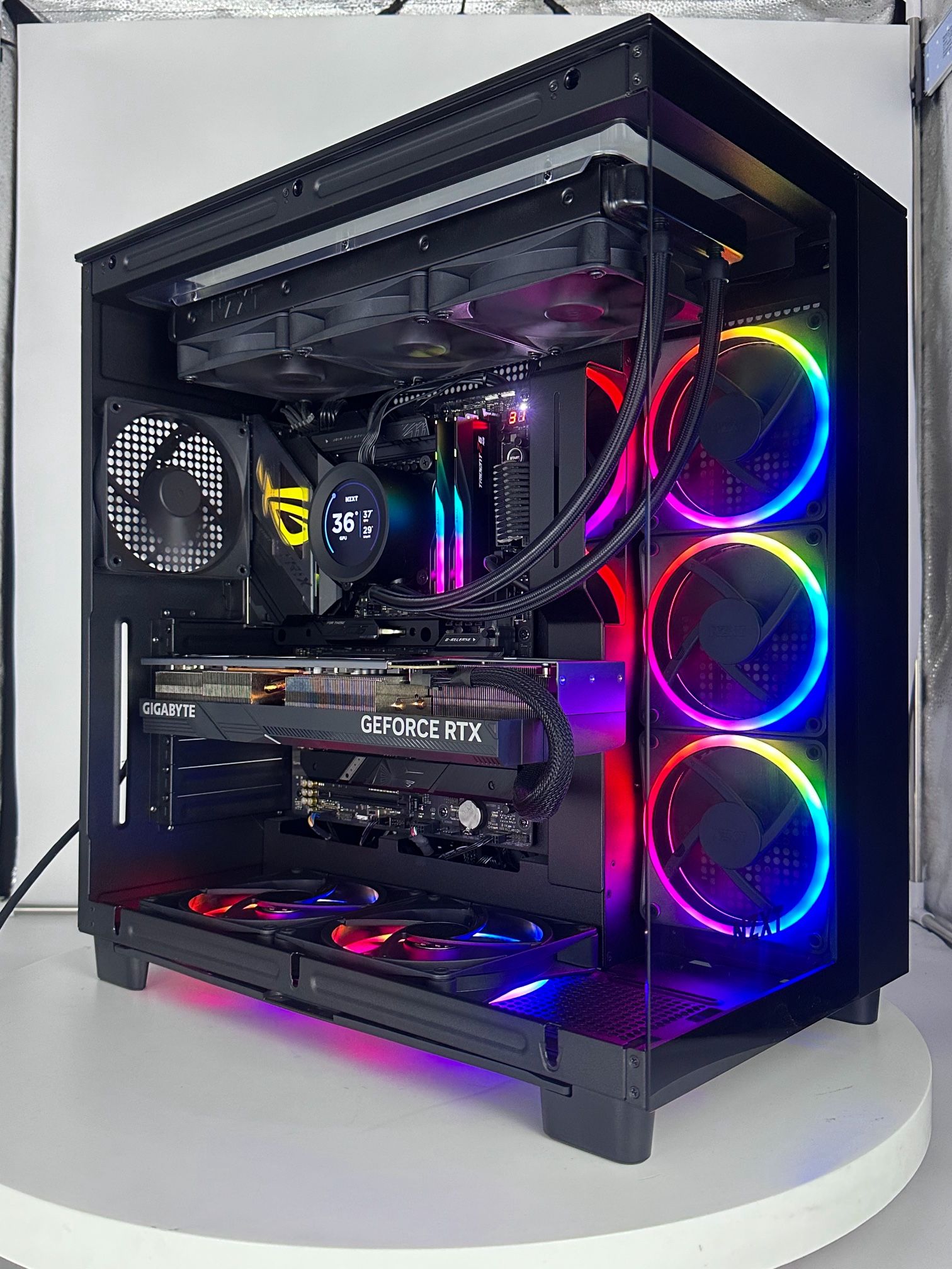 NVIDIA RTX 4090 Intel i9-13900K 32GB DDR5 RAM 1TB SSD RGB Gaming Computer