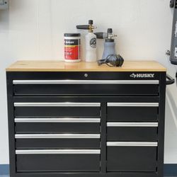 Husky Tool Box 