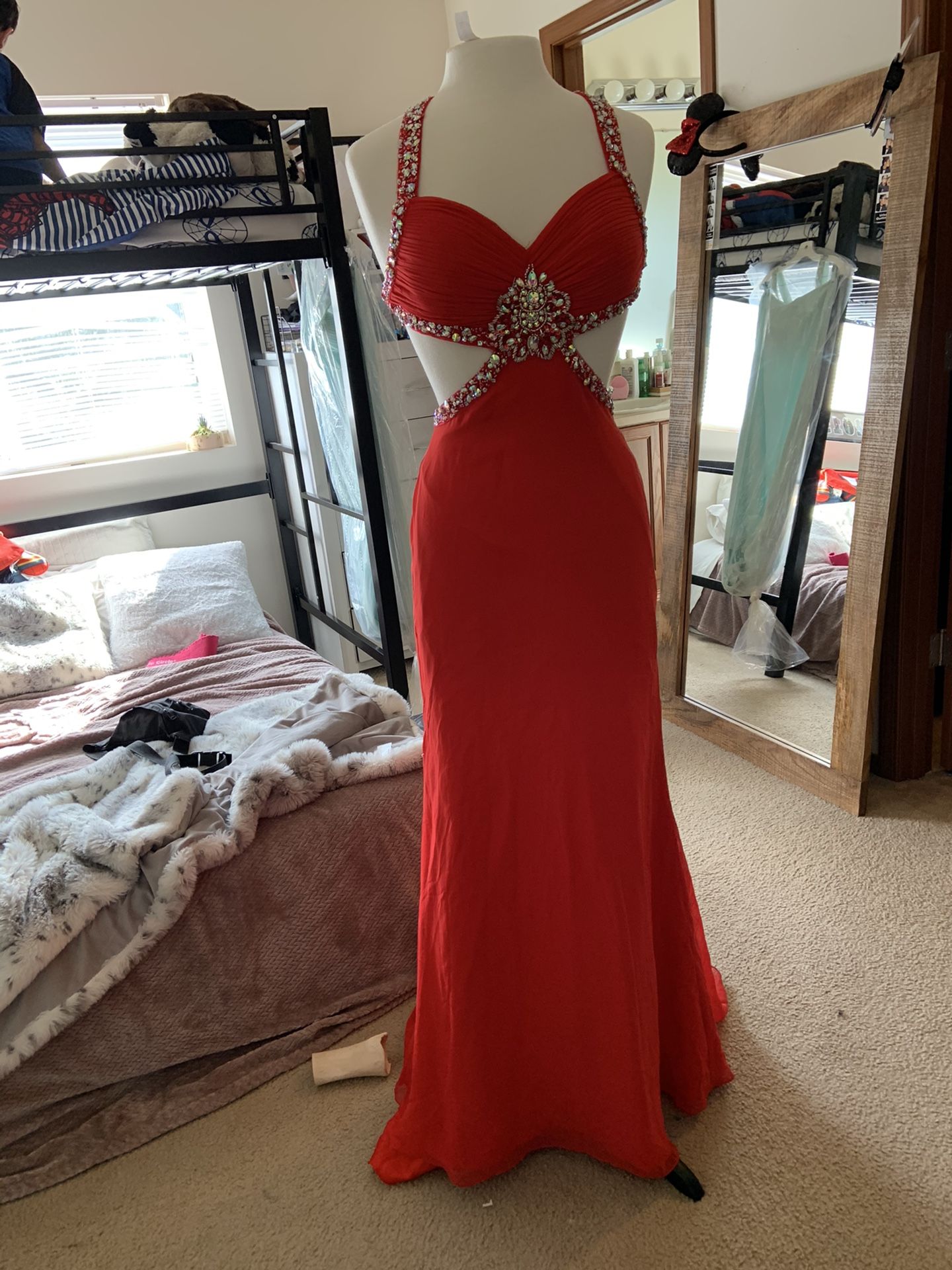 Red prom dress