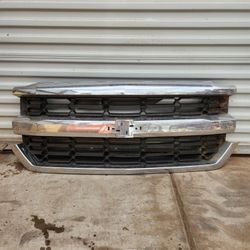 2016-2018 Chevy Silverado 1500 Front Grille - OEM Chrome
