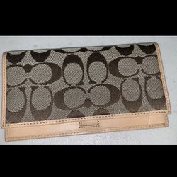 Coach checkbook/wallet Holder 
