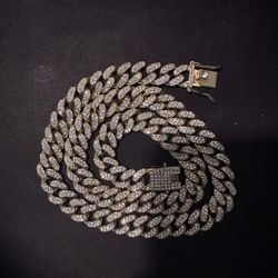 Cuban Link Chain