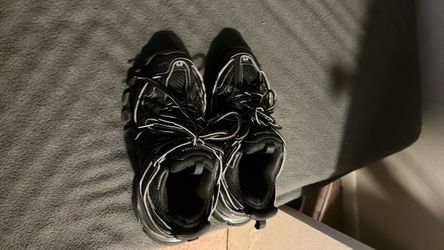 Balenciaga Tracks