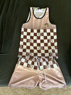 Full Gucci, The Northface Swimwear Outfit