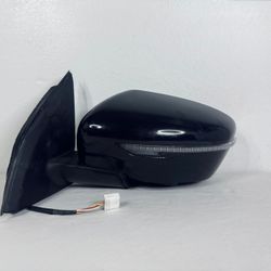 2014 - 2020 NISSAN ROGUE LEFT DRIVER SIDE MIRROR OEM
