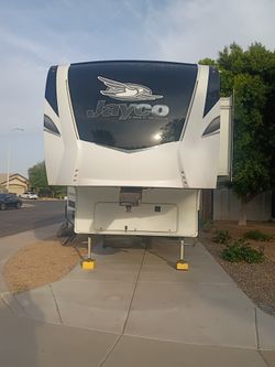 2021 Jayco Eagle 30.5 ckts