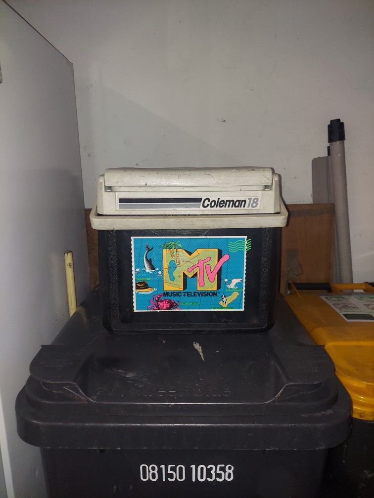 Coleman 18  Mini Cooler