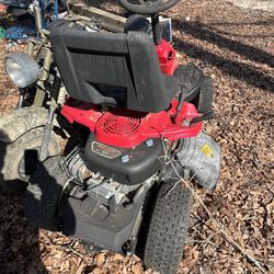 Troy Bilt TB30R Riding Lawnmower