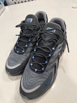 Nike Air Max TW Sneakers