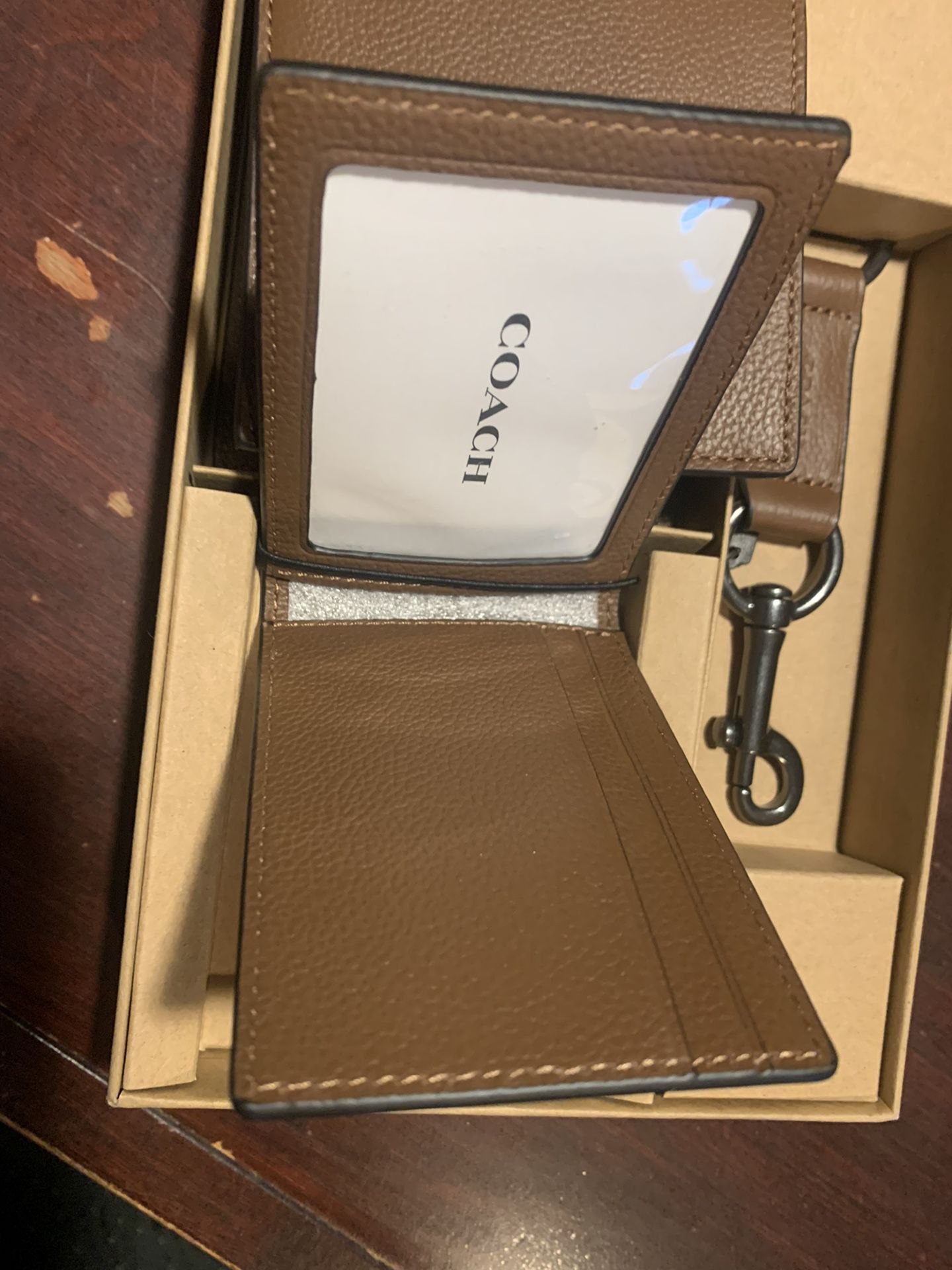 Coach Stripe Heart Signature Tech Wallet Brand New With Tags MSRP $298  Great Valentine's Day Gift for Sale in Anaheim, CA - OfferUp
