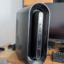 Aurora R10 Ryzen Edition Gaming Desktop